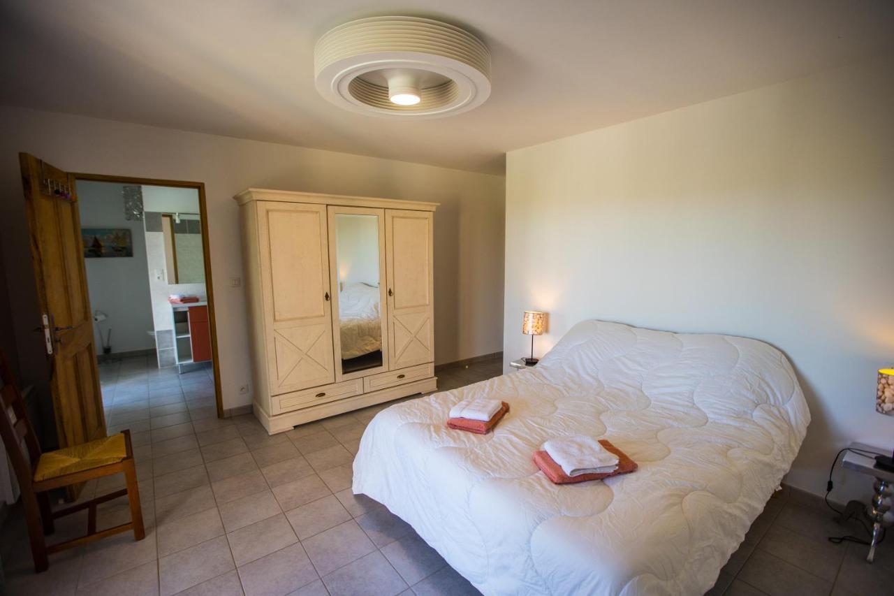 Les Villas De Perret ฌัวเยิส ภายนอก รูปภาพ