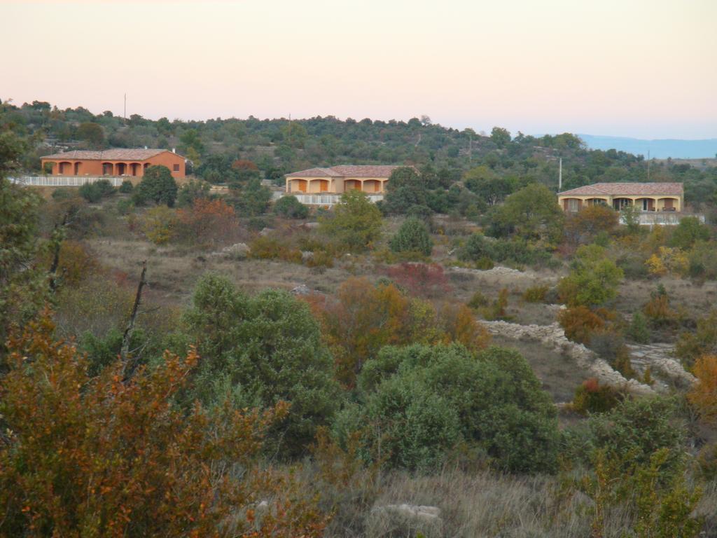 Les Villas De Perret ฌัวเยิส ภายนอก รูปภาพ
